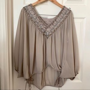 ❤️ Beaded Blouse